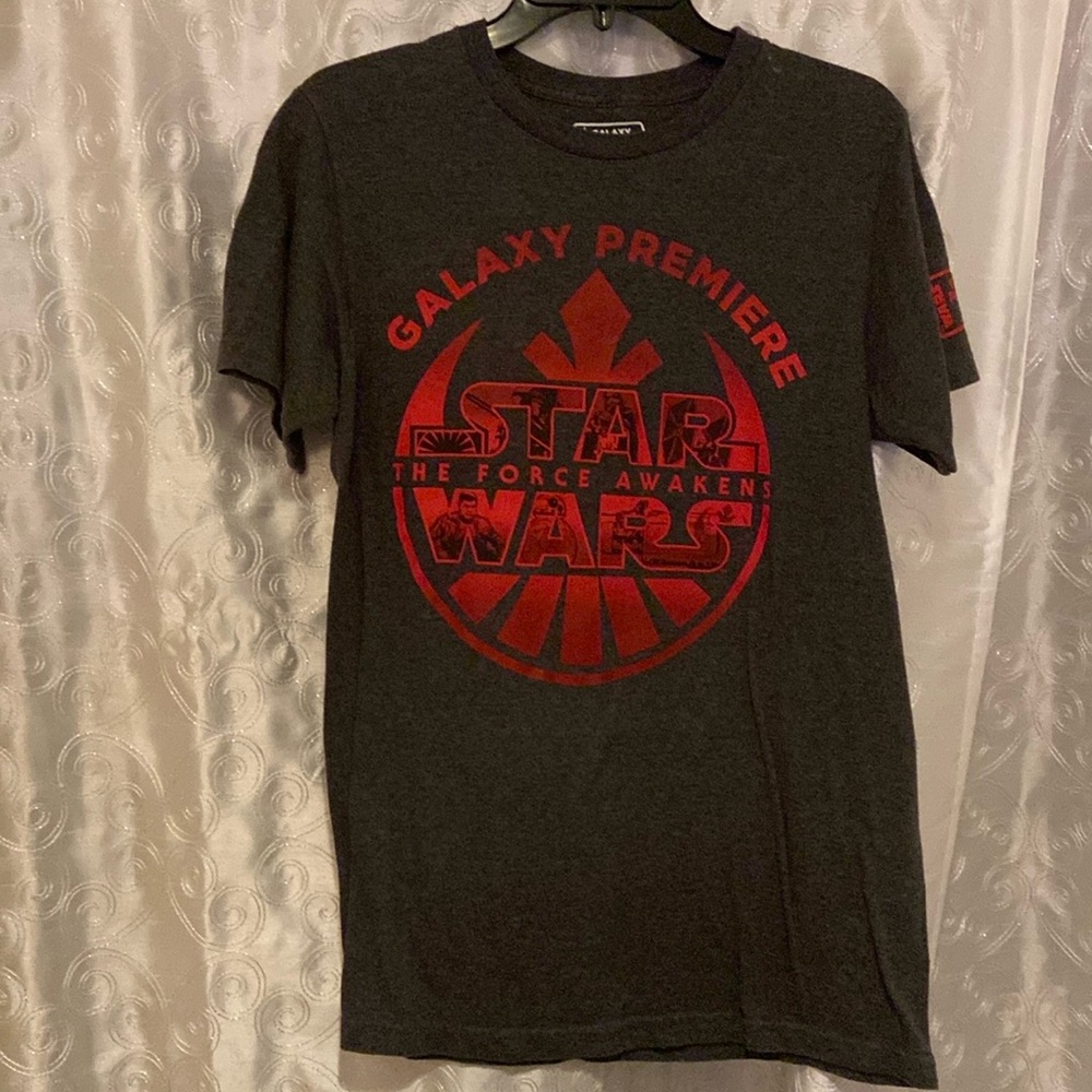 Star Wars Galaxy Premiere The Force Awakens 12/18/15 Adult Size Medium 🔥 YB1